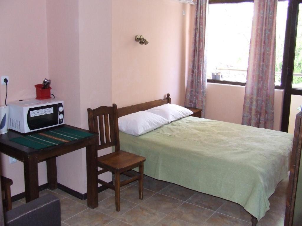 Asparuhov Guest Rooms And Apartments Varna Quarto foto