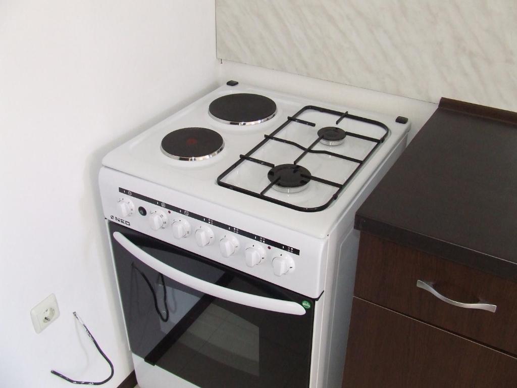 Asparuhov Guest Rooms And Apartments Varna Quarto foto